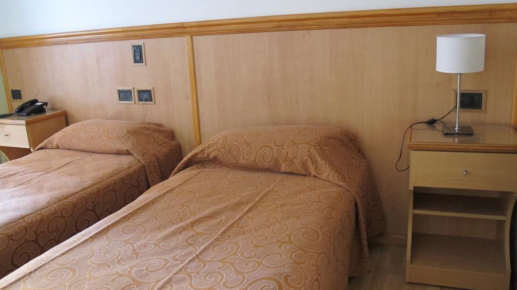 Hotel Pedraza Buenos Aires Room photo